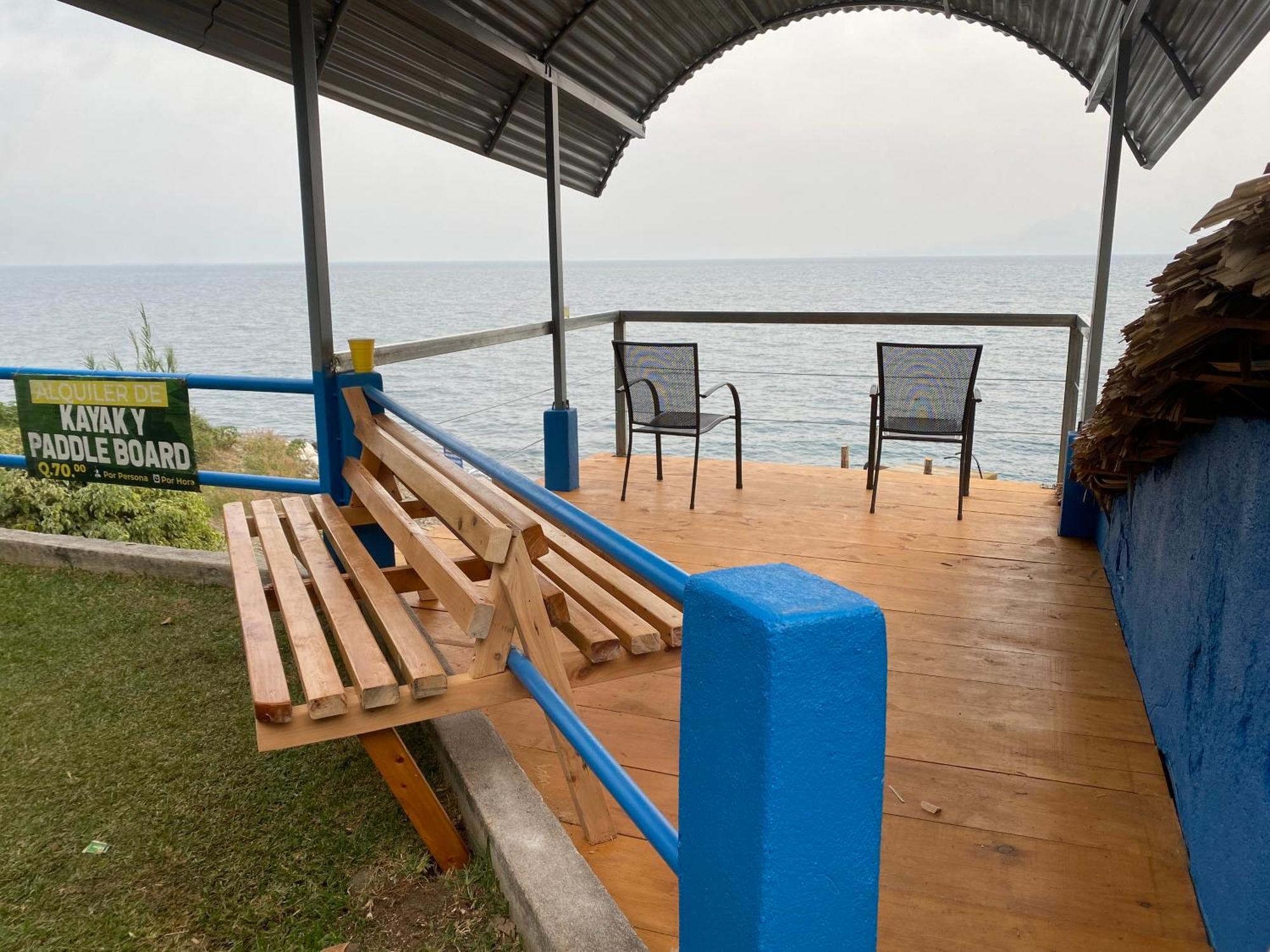 Lake Front Retreat At Los Elementos Santa Cruz La Laguna Bagian luar foto